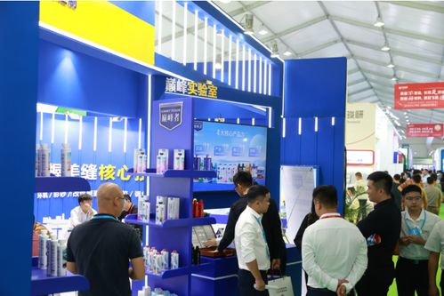 巅峰者全新形象亮相陶博会，以创新服务引领美缝行业高质量发展